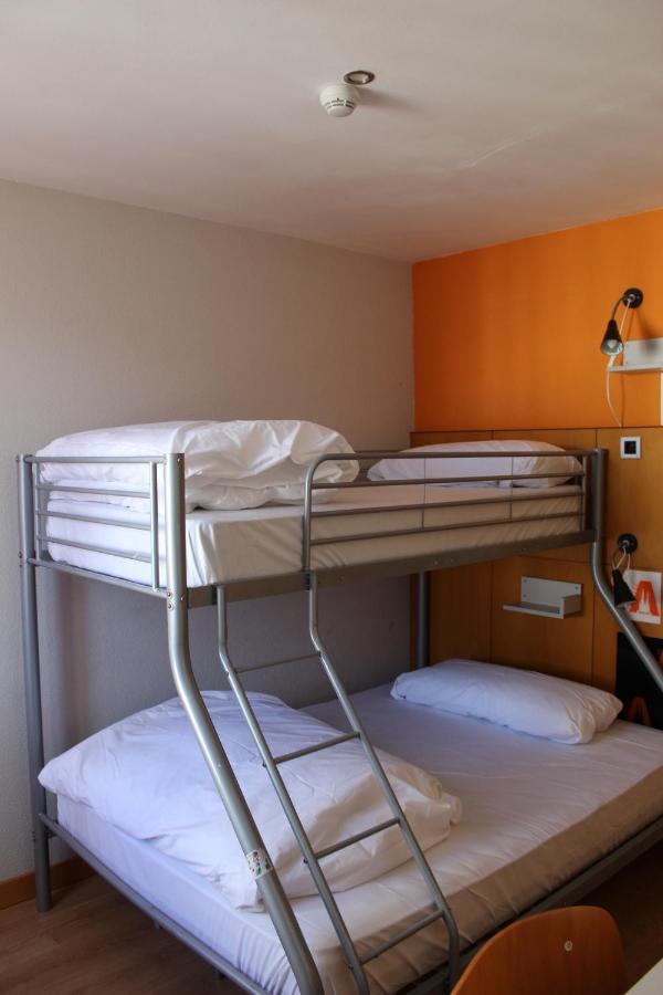 Mola! Hostel Burgo Esterno foto