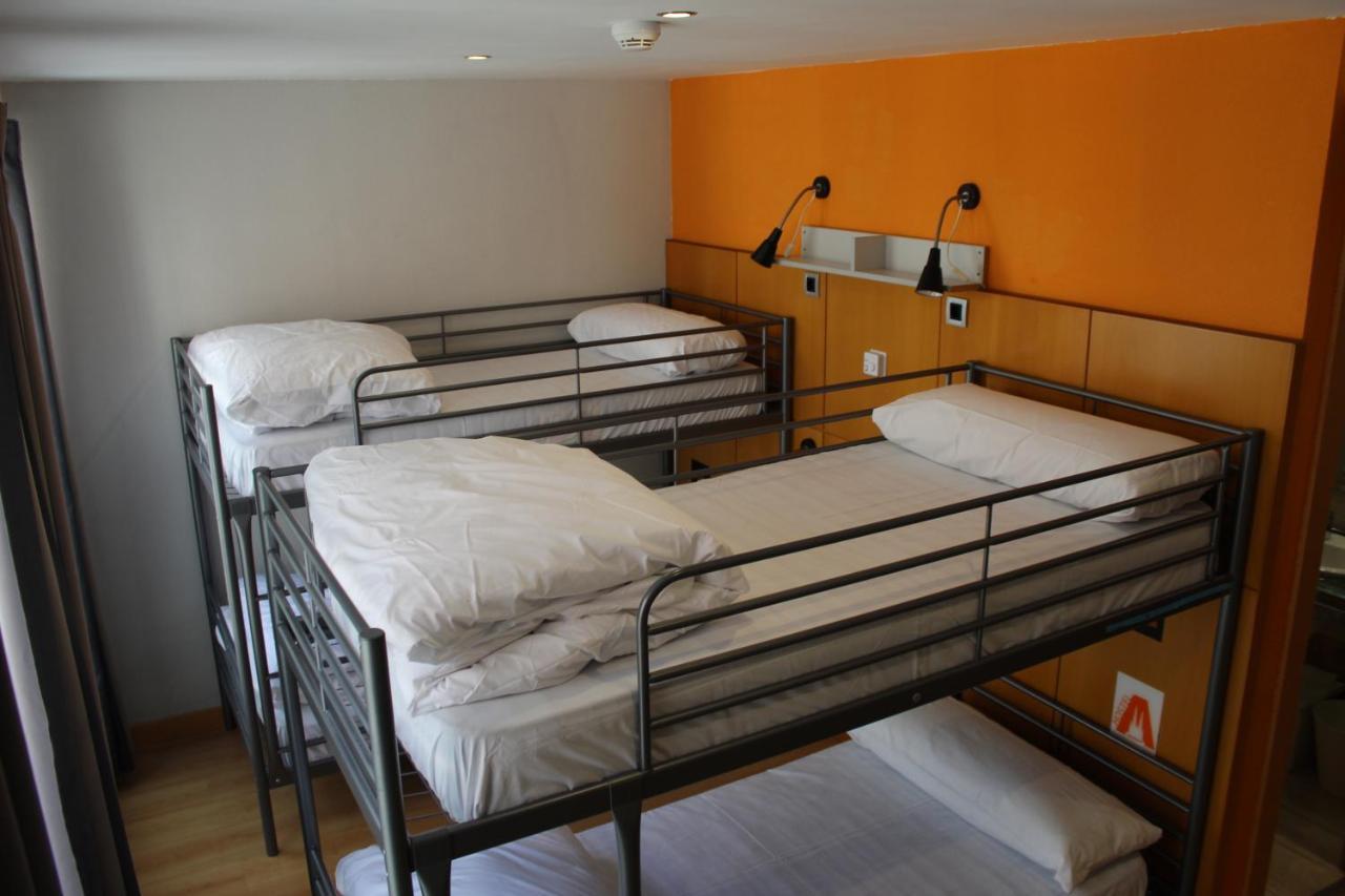 Mola! Hostel Burgo Esterno foto